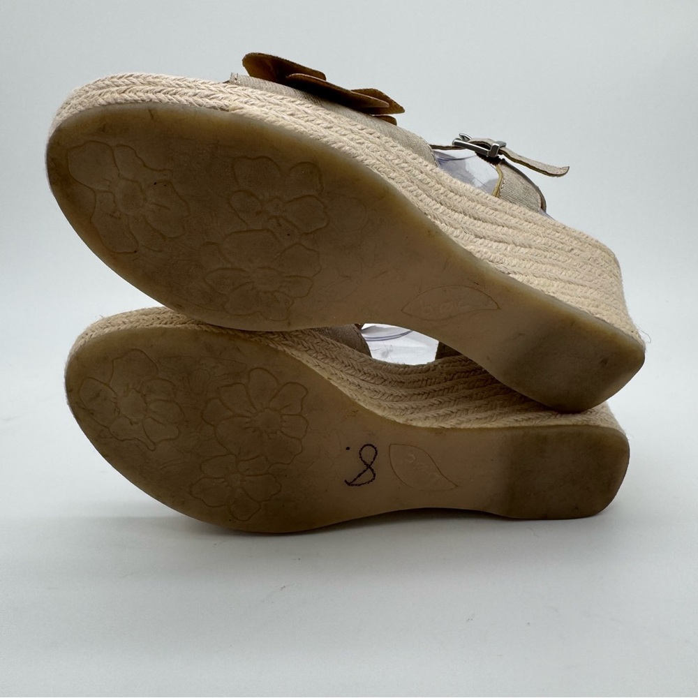 Born Tan Gold Canvas Flower Espadrille Wedge Sandal Size 9 M - Picture 7 of 10